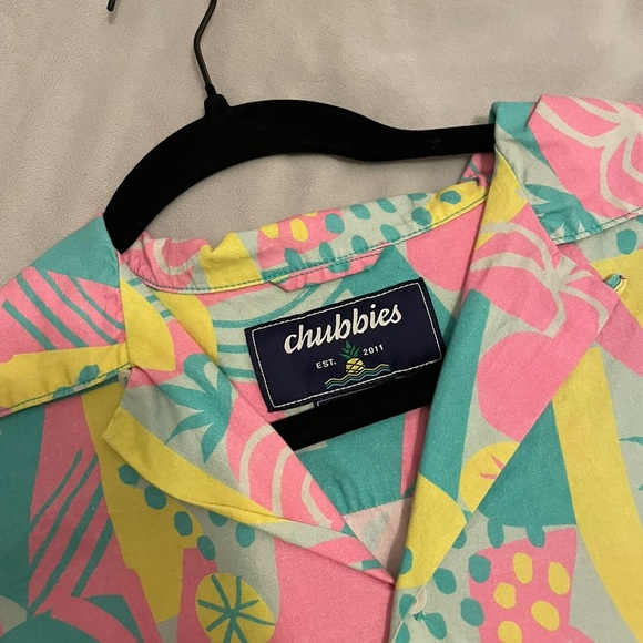 Chubbies button down shirt - Picture 2 of 3